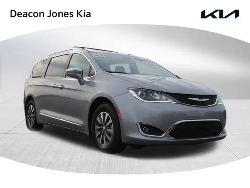 2020 Chrysler Pacifica Hybrid Limited photo 1