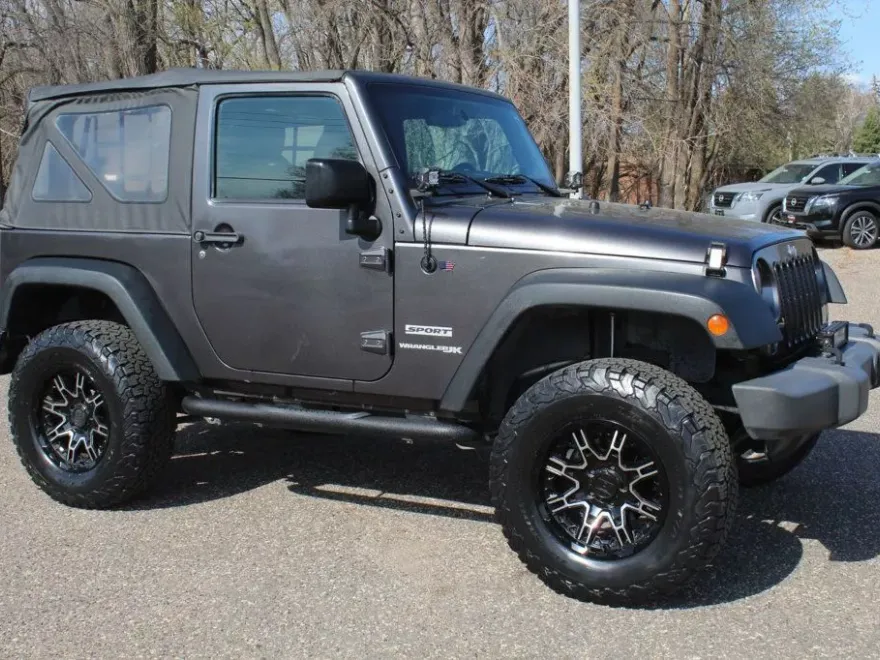 2018 Jeep Wrangler Sport photo 1