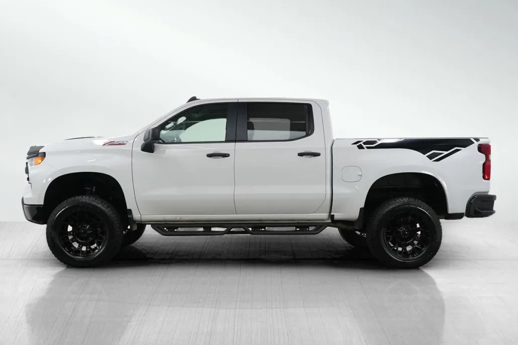 2022 Chevrolet Silverado 1500 Custom Trail Boss photo 1