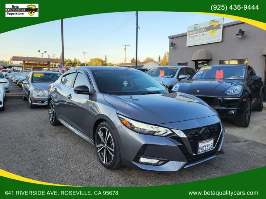 2022 Nissan Sentra SR photo 1