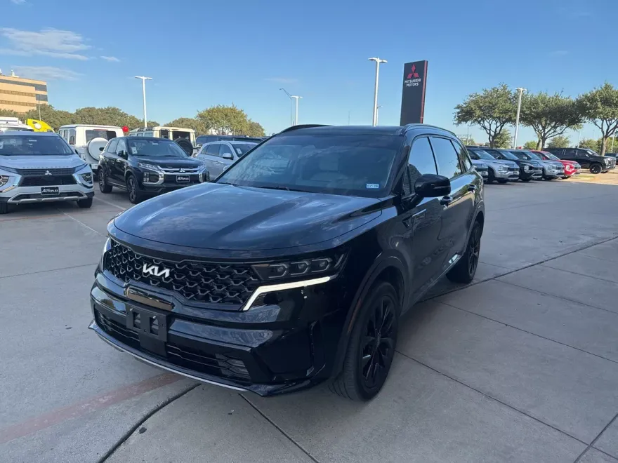 2023 Kia Sorento SX photo 1