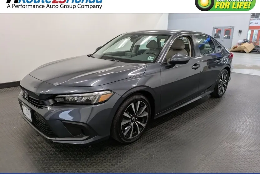 2024 Honda Civic EX photo 1