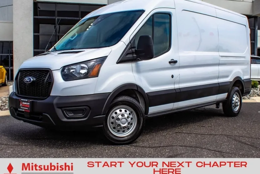 2023 Ford Transit photo 1