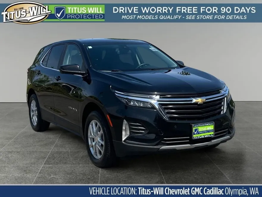 2023 Chevrolet Equinox LT photo 1