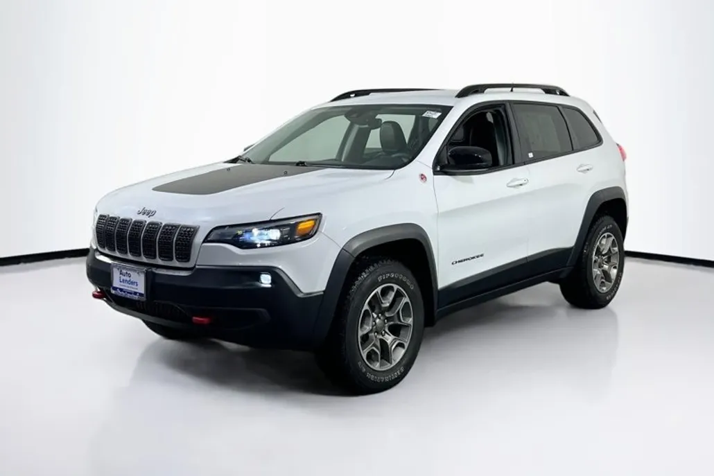 2022 Jeep Cherokee Trailhawk photo 1