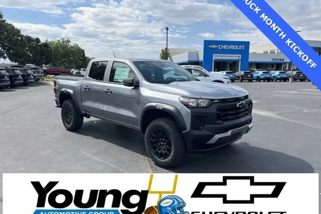 2026 Chevrolet Colorado Trail Boss photo 1