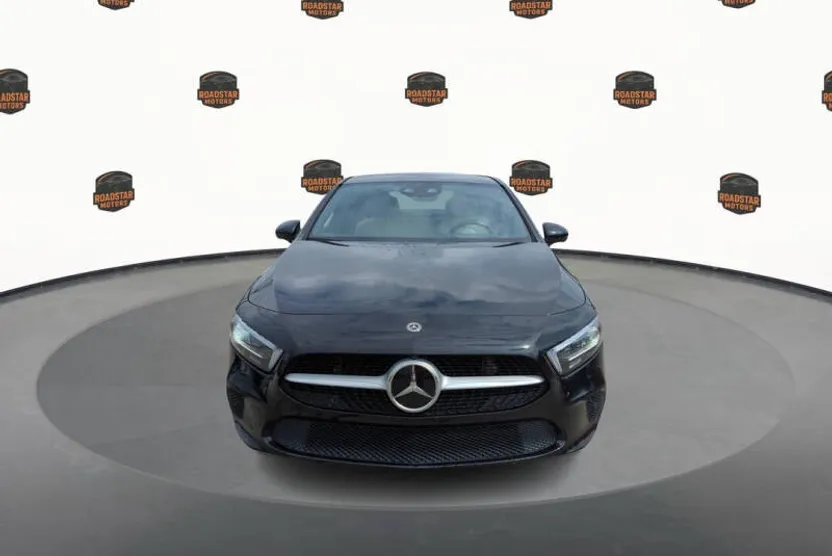 2020 Mercedes Benz A 220 4MATIC photo 1