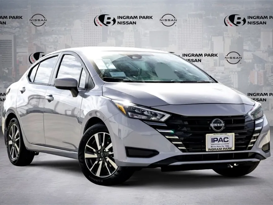 2025 Nissan Versa SV photo 1