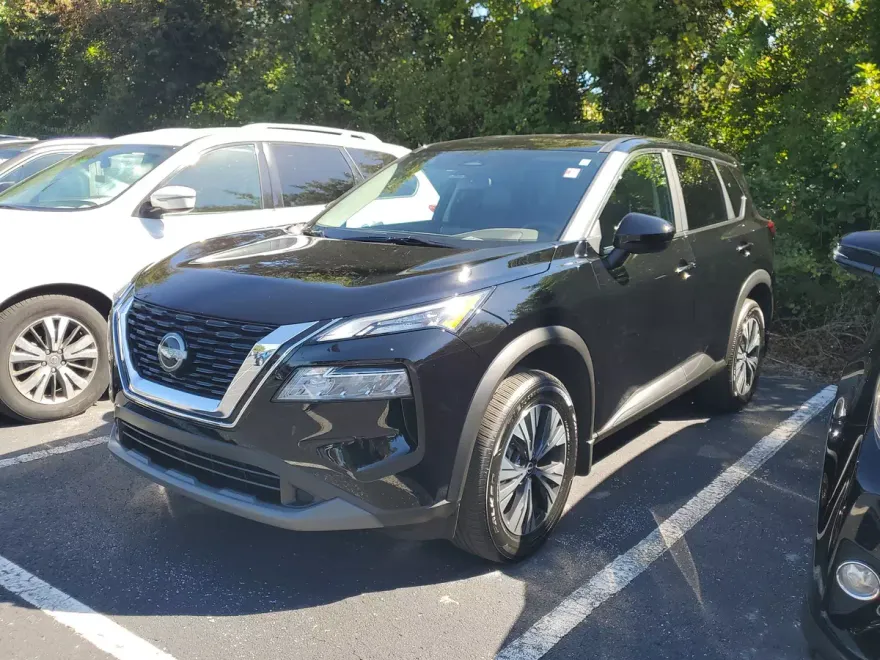2023 Nissan Rogue SV photo 1
