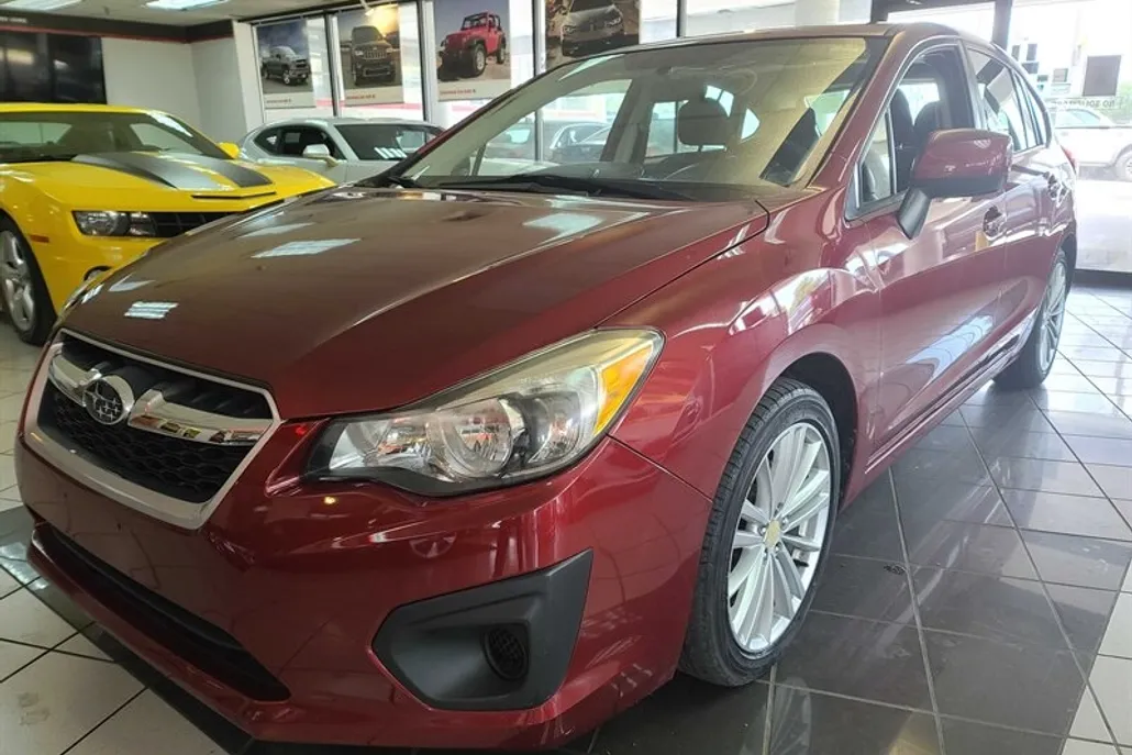 2014 Subaru Impreza 2.0i Premium photo 1