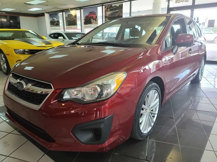 2014 Subaru Impreza 2.0i Premium photo 1