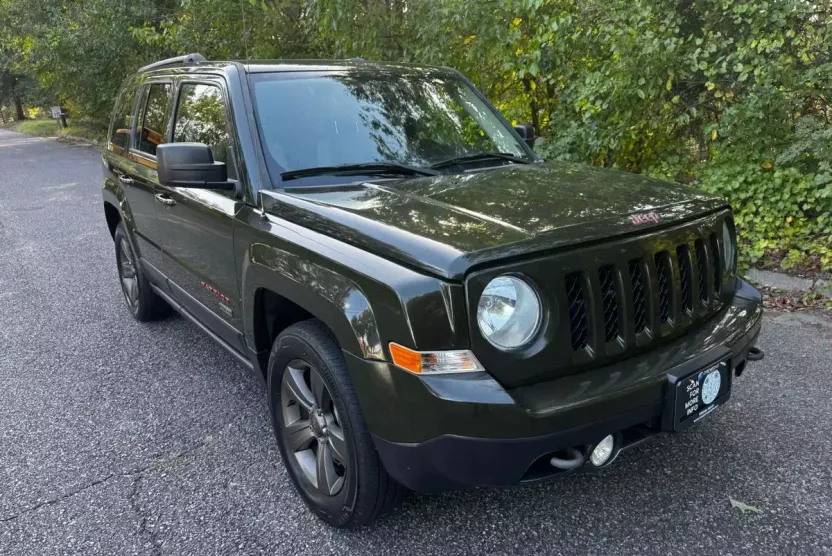 2017 Jeep Patriot Sport photo 1