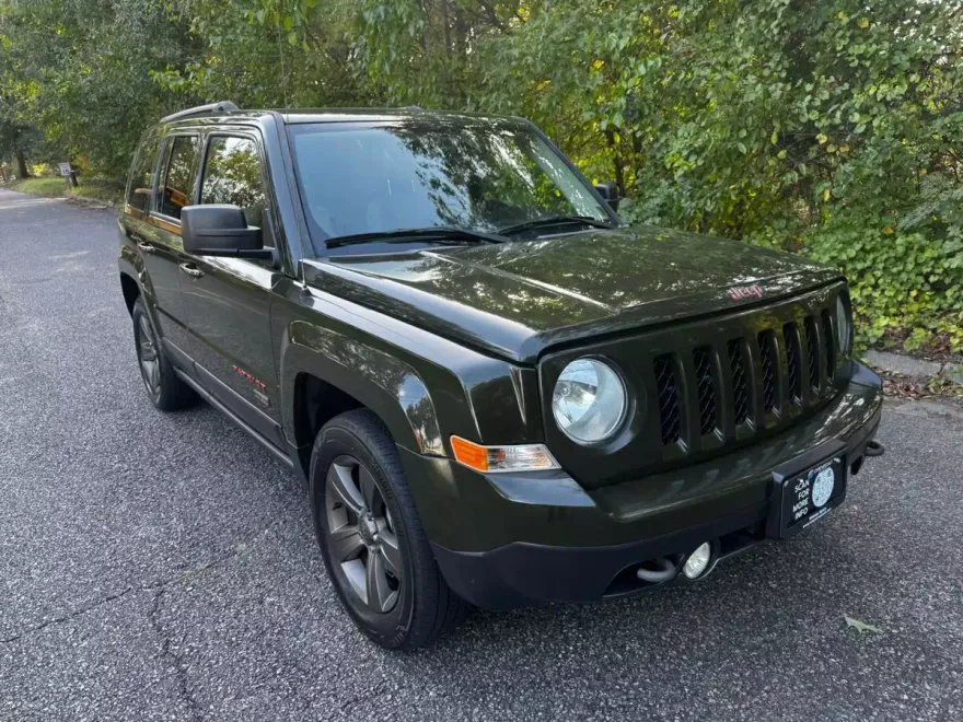 2017 Jeep Patriot Sport photo 1