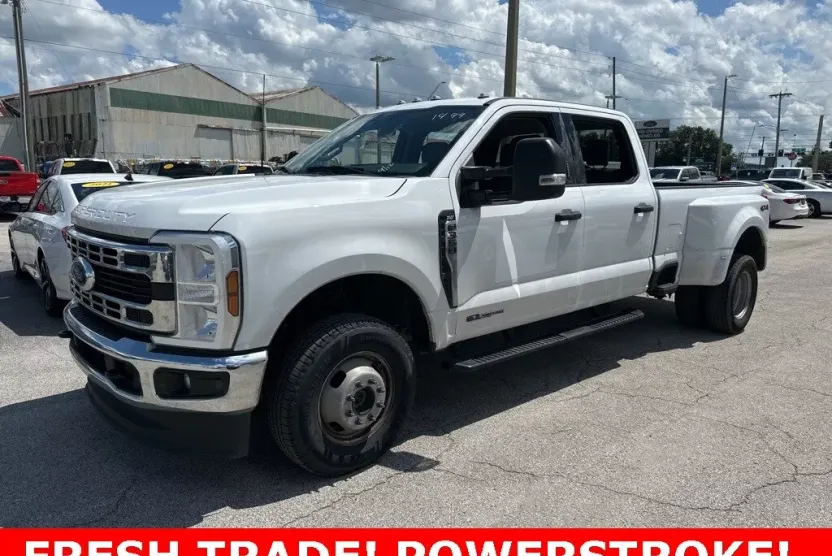 2024 Ford F-350 XLT photo 1