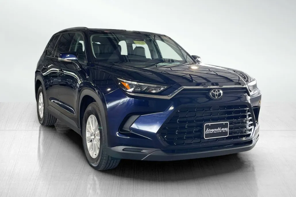 2025 Toyota Grand Highlander XLE photo 1