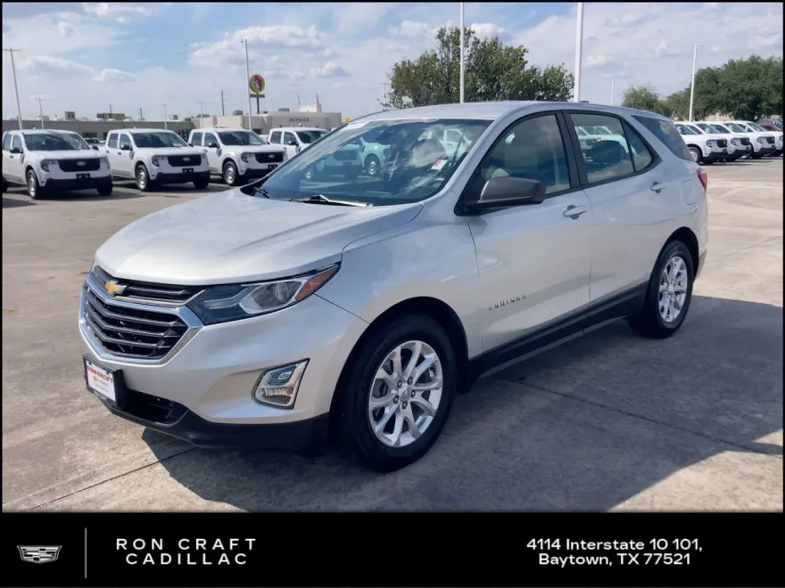 2020 Chevrolet Equinox LS photo 1