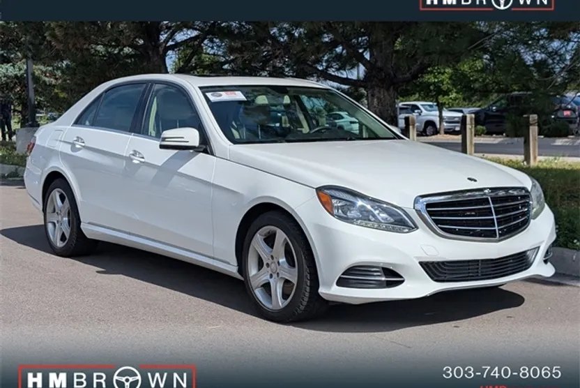 2014 Mercedes Benz E 350 4MATIC photo 1