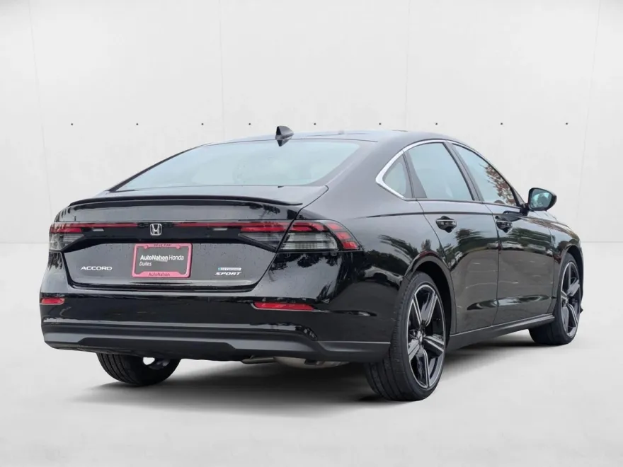2025 Honda Accord Hybrid Sport photo 1