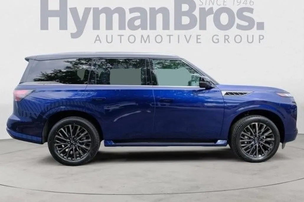 2025 Infiniti QX80 photo 1