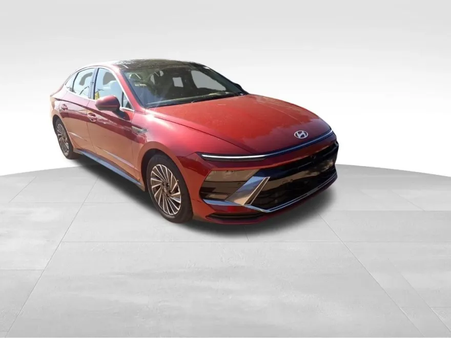 2025 Hyundai Sonata Hybrid Limited photo 1