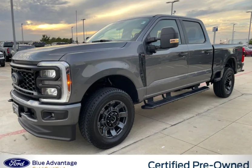 2024 Ford F-250 photo 1