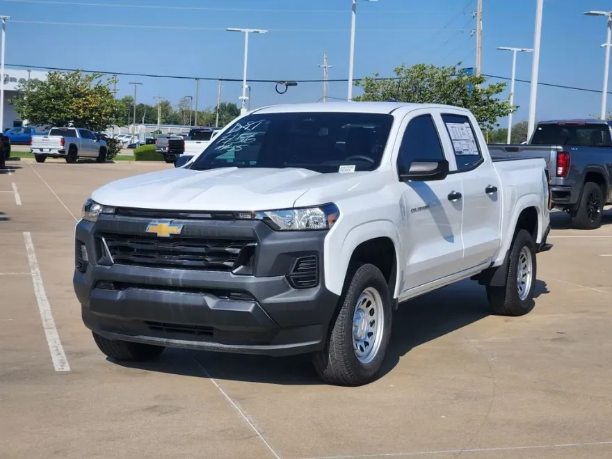 2026 Chevrolet Colorado Work Truck photo 1