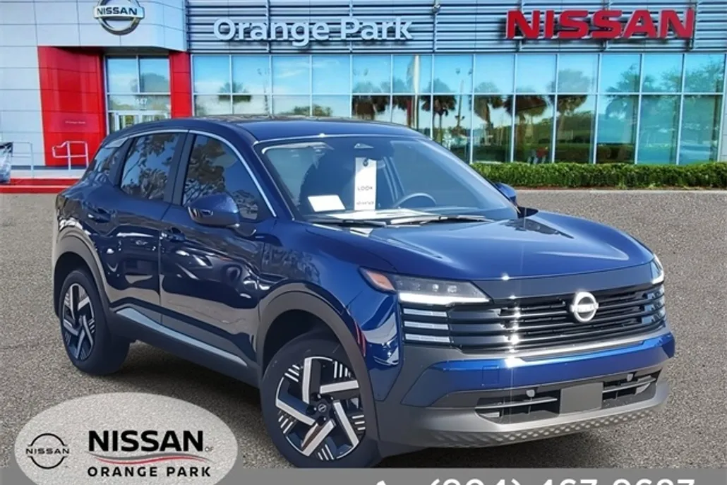 2025 Nissan Kicks SV photo 1