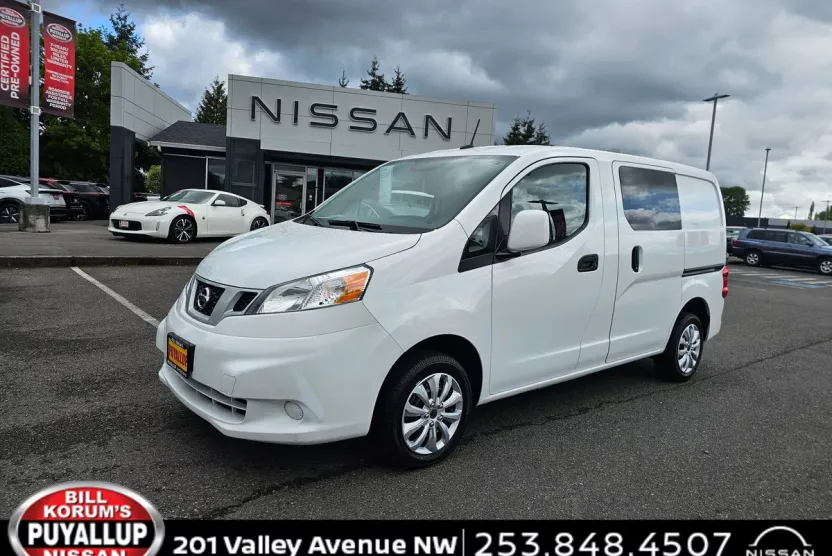 2021 Nissan NV200 SV photo 1