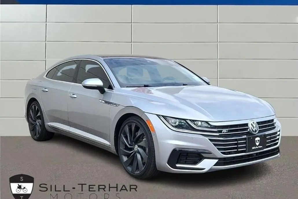 2020 Volkswagen Arteon SEL Premium R-Line photo 1