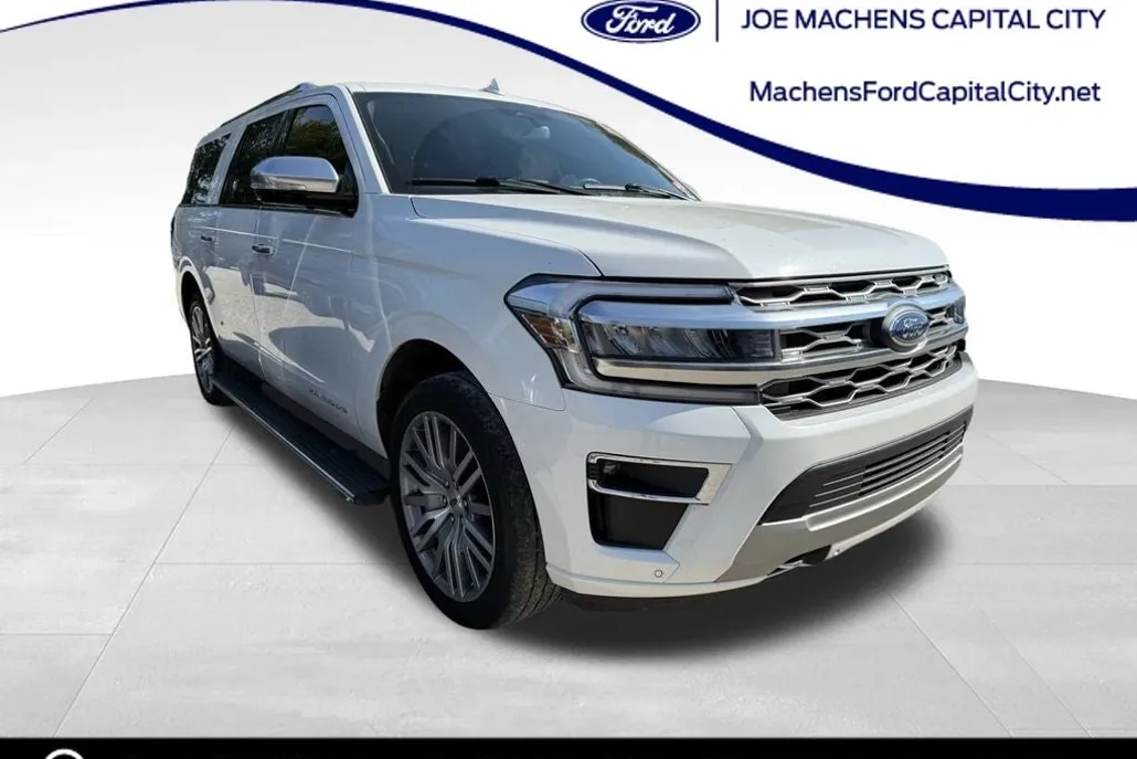 2023 Ford Expedition MAX Platinum photo 1