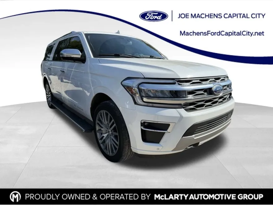 2023 Ford Expedition MAX Platinum photo 1