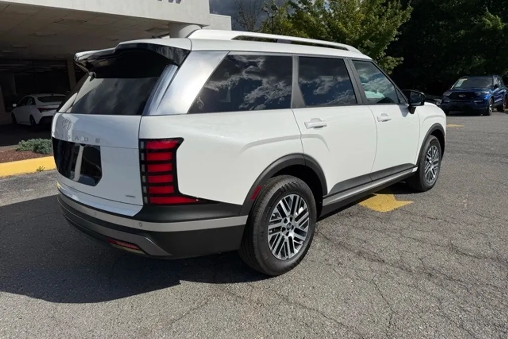 2026 Hyundai Palisade SEL photo 1