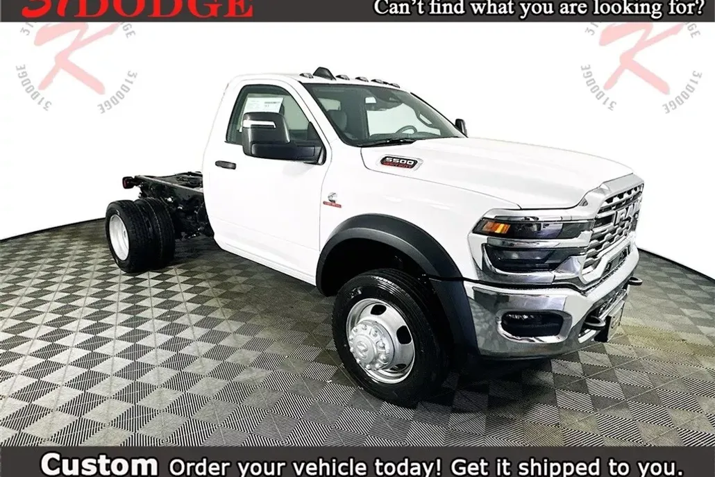 2025 Ram 5500 Tradesman photo 1