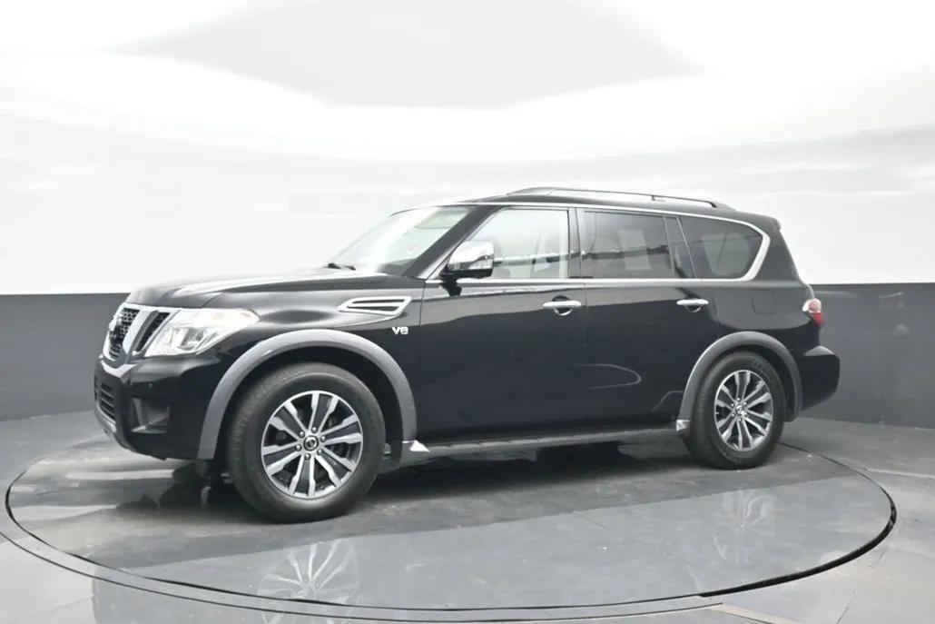 2020 Nissan Armada SL photo 1