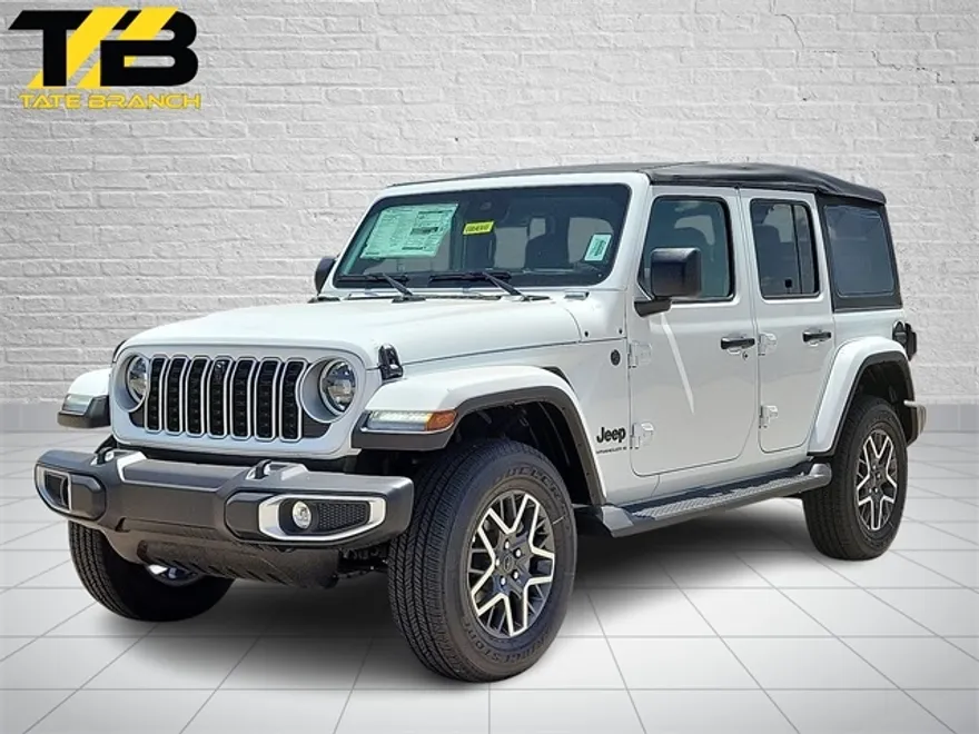 2025 Jeep Wrangler Sahara photo 1