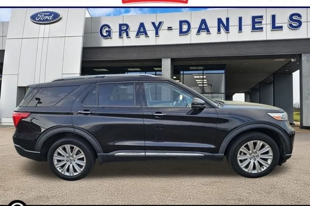 2020 Ford Explorer Limited photo 1