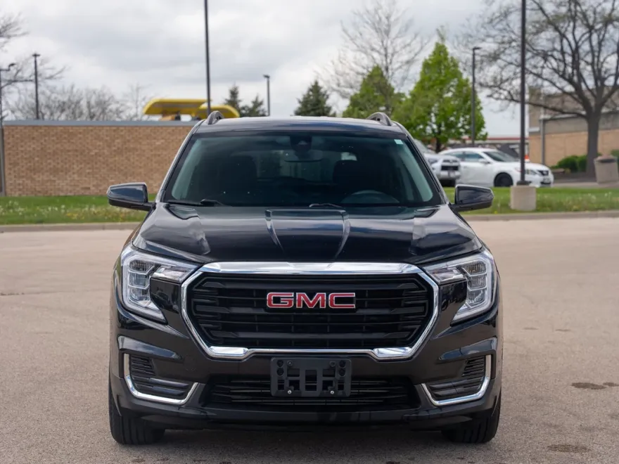 2022 Gmc Terrain SLE photo 1
