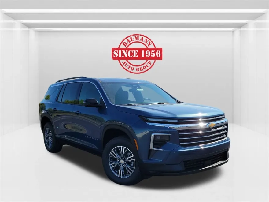 2026 Chevrolet Traverse photo 1