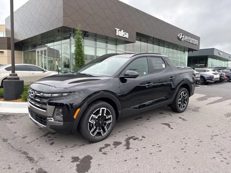2025 Hyundai Santa Cruz Limited photo 1