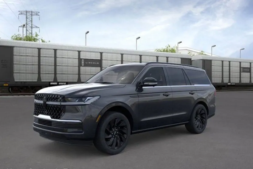 2025 Lincoln Navigator Reserve photo 1
