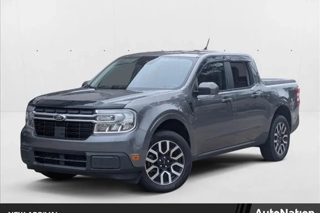 2022 Ford Maverick Lariat photo 1