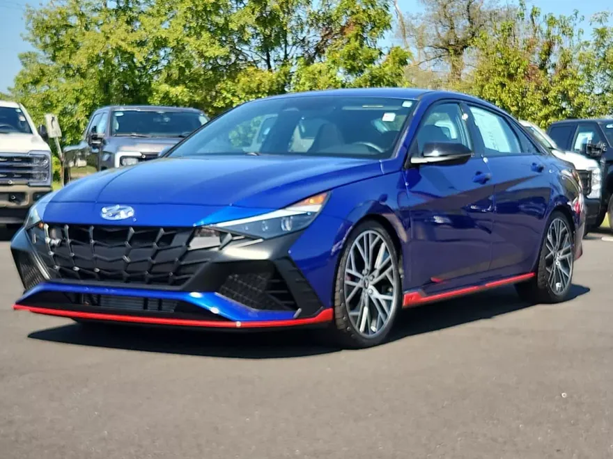 2022 Hyundai Elantra N photo 1
