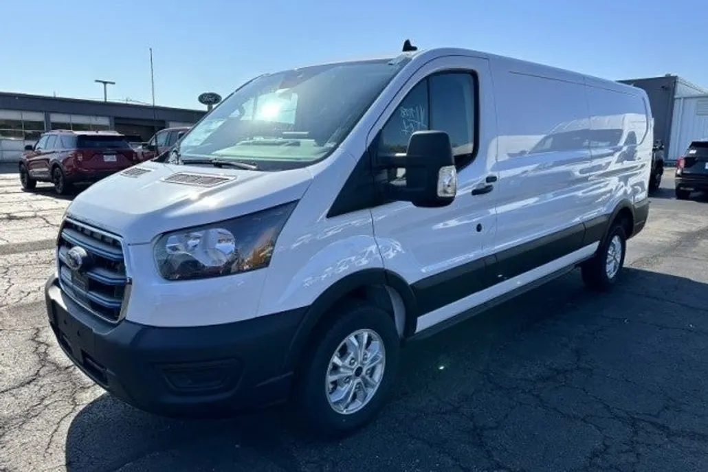 2023 Ford Transit photo 1