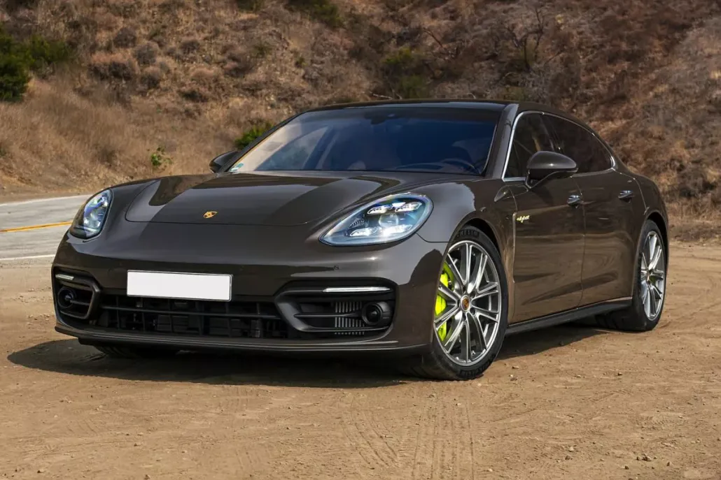 2022 Porsche Panamera E-Hybrid 4S photo 1