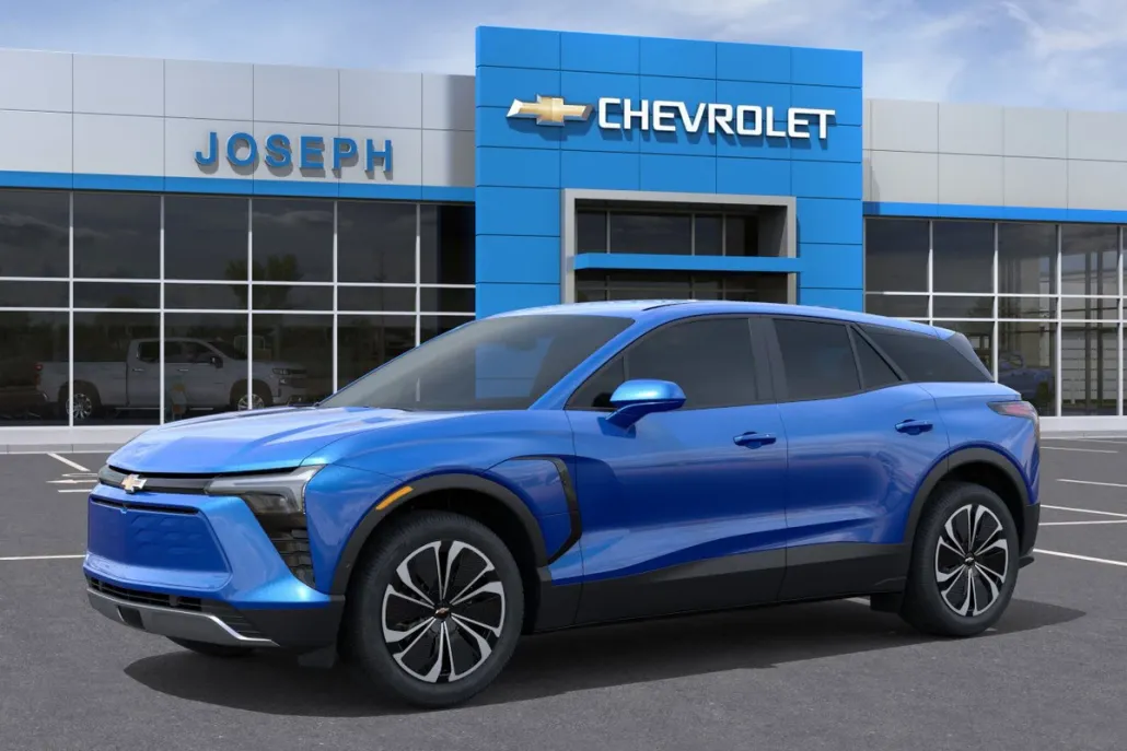 2025 Chevrolet Blazer EV photo 1