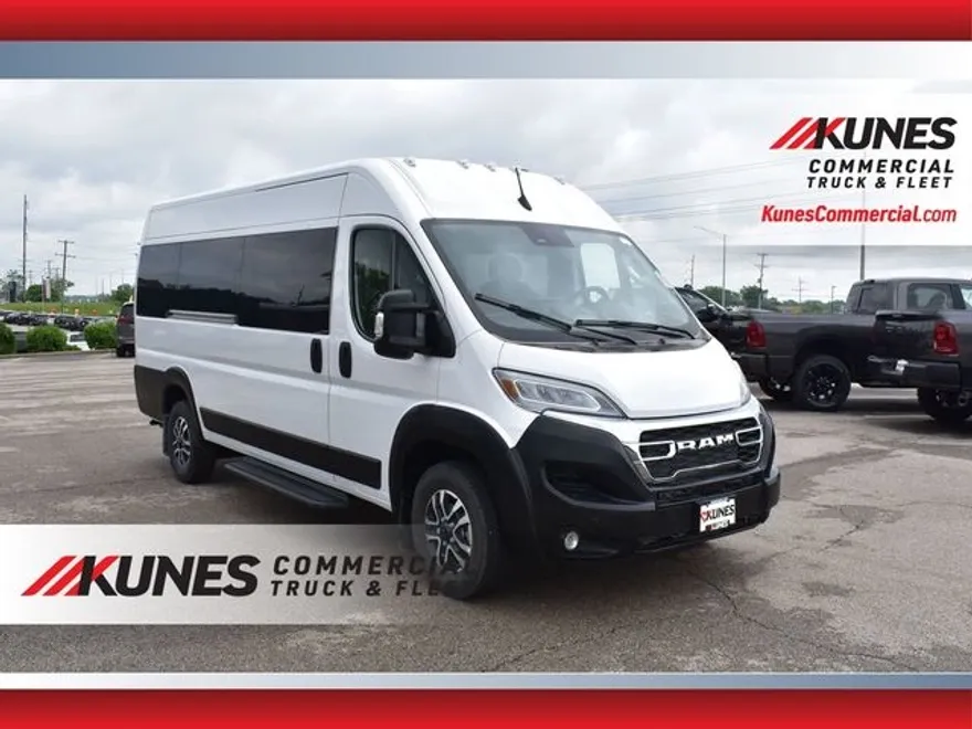 2025 Ram ProMaster 3500 Window Van photo 1