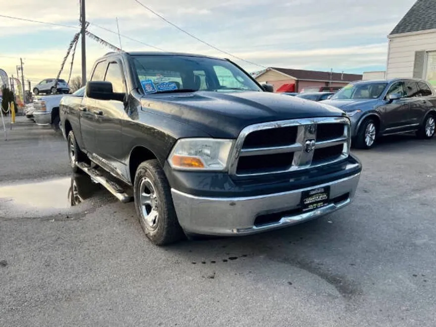 2010 Dodge Ram ST photo 1