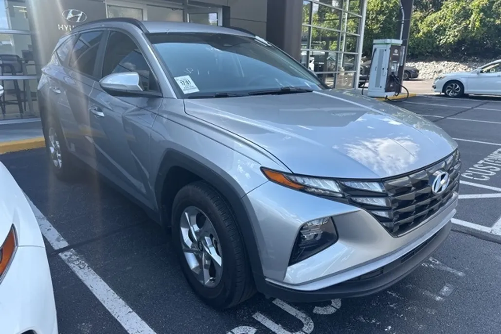 2023 Hyundai Tucson SEL photo 1