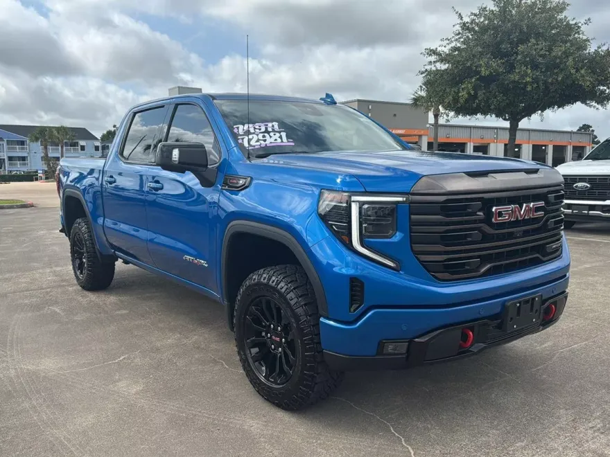2023 Gmc Sierra AT4X photo 1