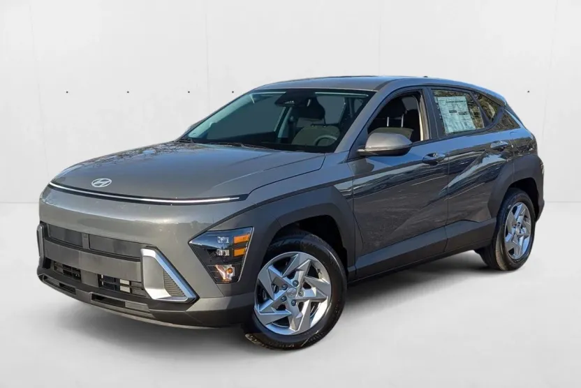 2025 Hyundai Kona SE photo 1
